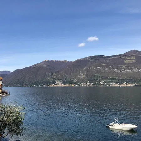 View House * Lezzeno